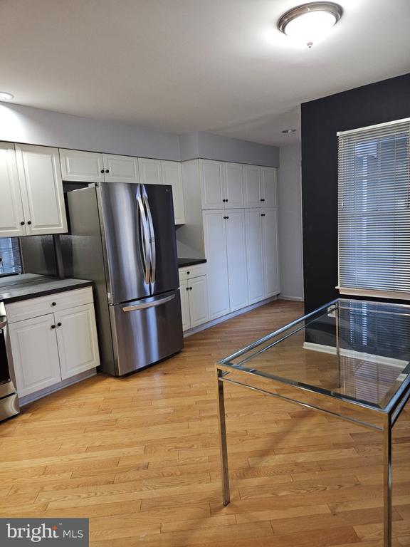 Building Photo - 45 Coriander Dr