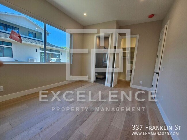 Foto del edificio - 337 Franklin St