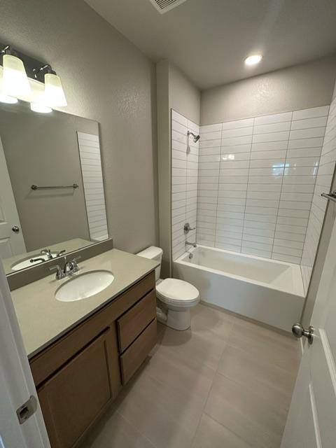 Foto del edificio - 4190 S Park Dr