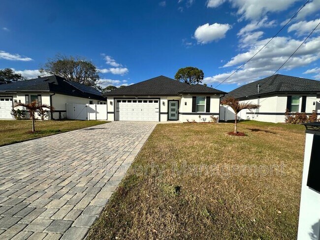 Building Photo - 3523 W Jefferson St