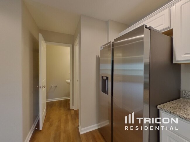 Foto del edificio - 608 Millsgate Cir