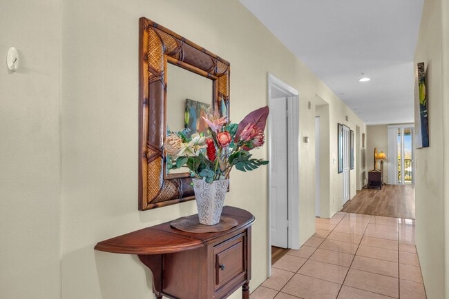 Building Photo - Furnished 3BR Condo at Opukea – Central A/C, 2 Parking Stalls, Prime Lahaina Location