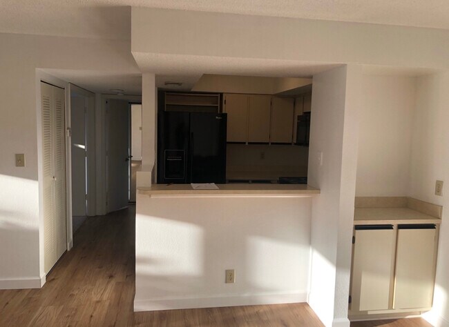 Foto del edificio - 19505 Quesada Ave