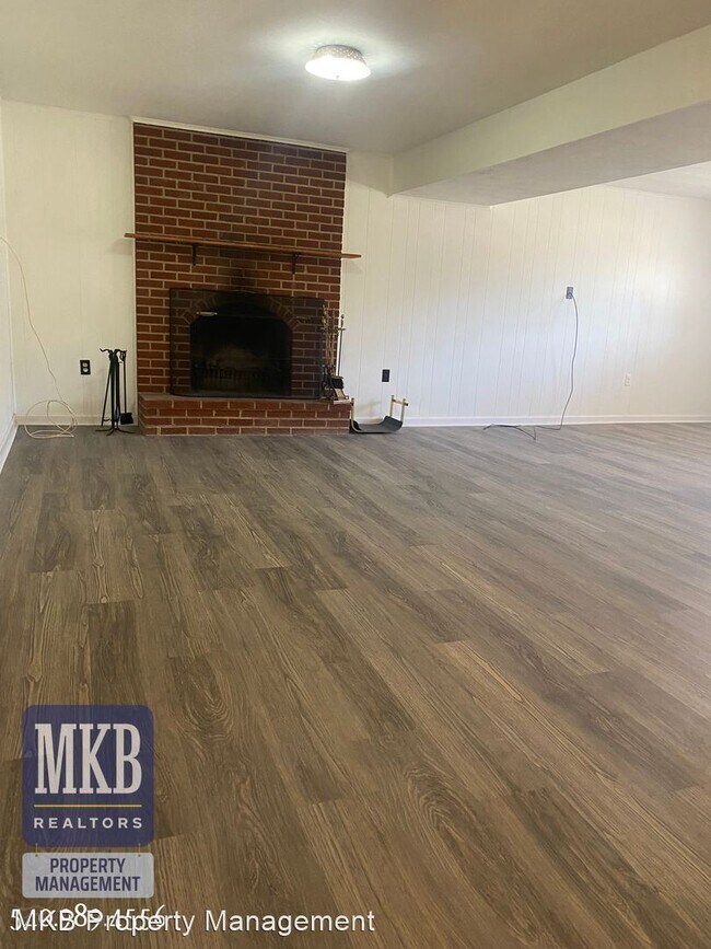 Foto del edificio - 4 br, 2.5 bath House - 3925 Belle Meade Drive