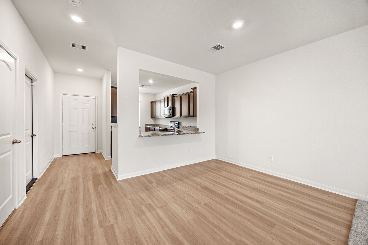 Foto principal - 15243 Crescent Brookfield Dr