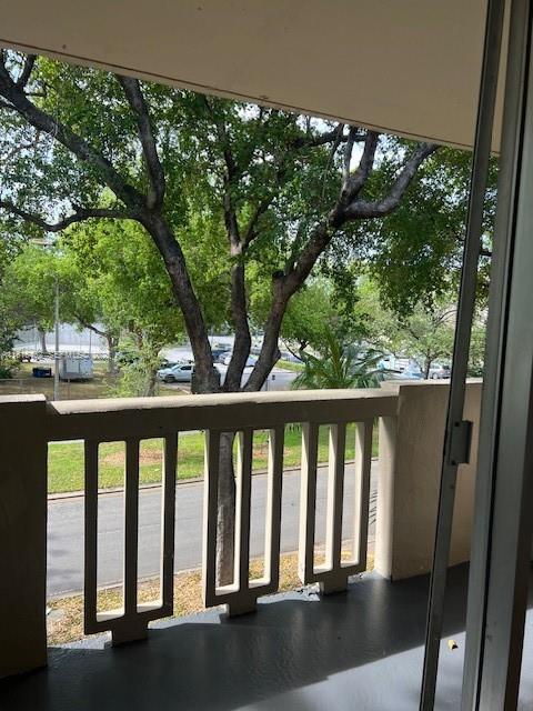 Foto del edificio - 1800 Sans Souci Blvd