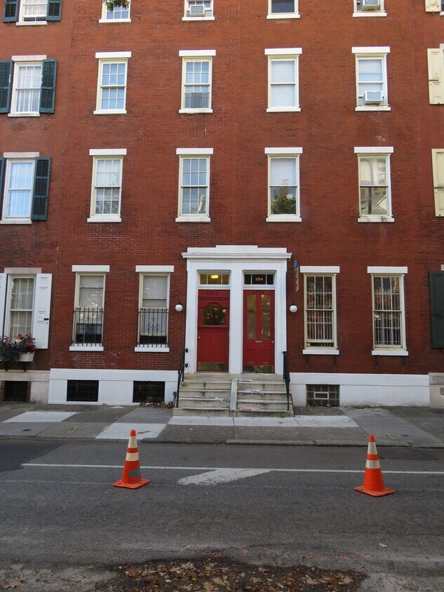 Primary Photo - 1314 Pine St