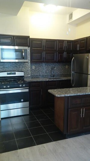 Foto del edificio - 8787 171st St