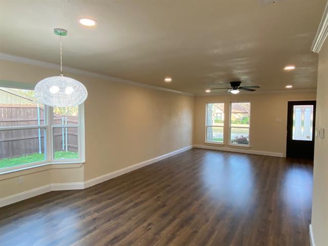 Building Photo - 741 Middle Cove Dr