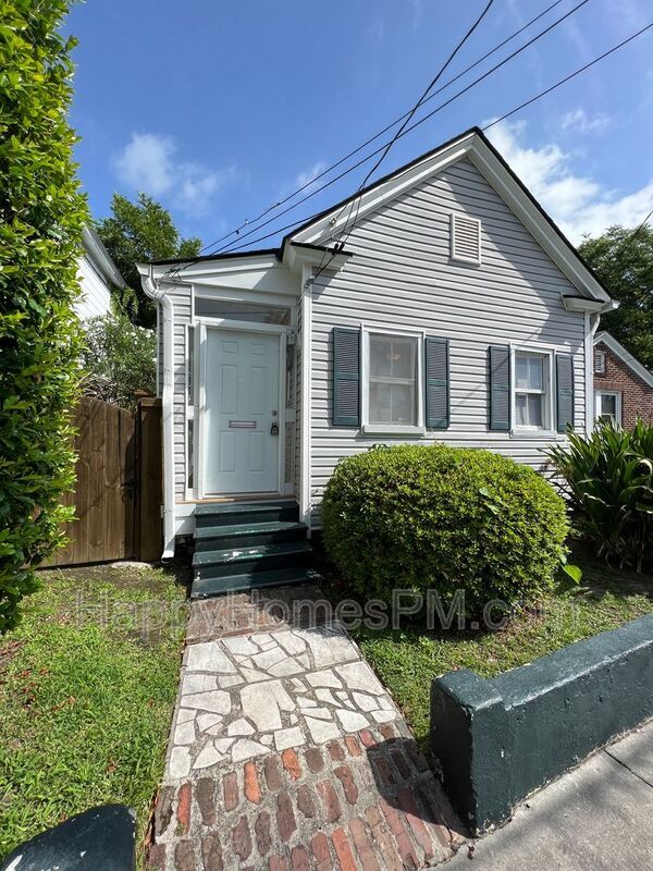 Photo - 6 Maverick St House