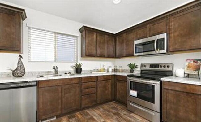 Building Photo - 4124 W Miner View Ln
