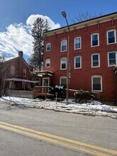 Building Photo - 27 S 7th St