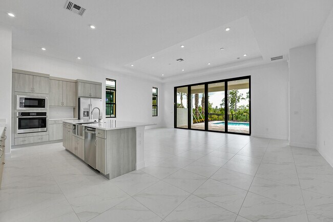 Foto del edificio - 13920 Vivant Dr