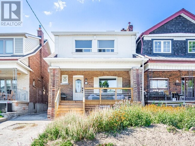 Building Photo - 186 Westmount Ave