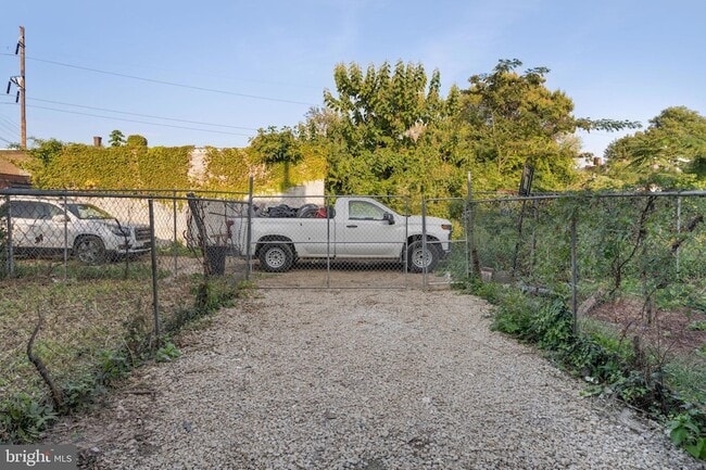 Photo - 3943 Dell St Townhome