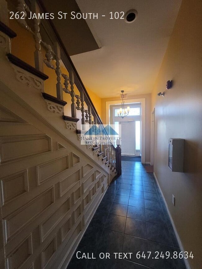 Photo du bâtiment - Gorgeous Two Bed in Durand