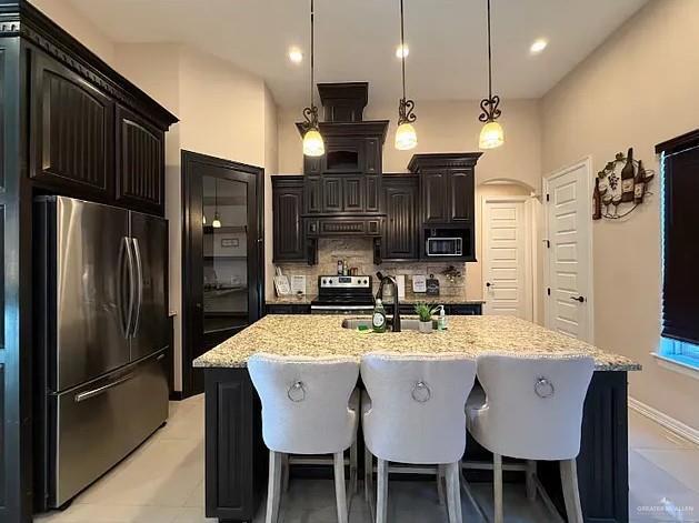 Foto del edificio - 10 Brightwood Ave