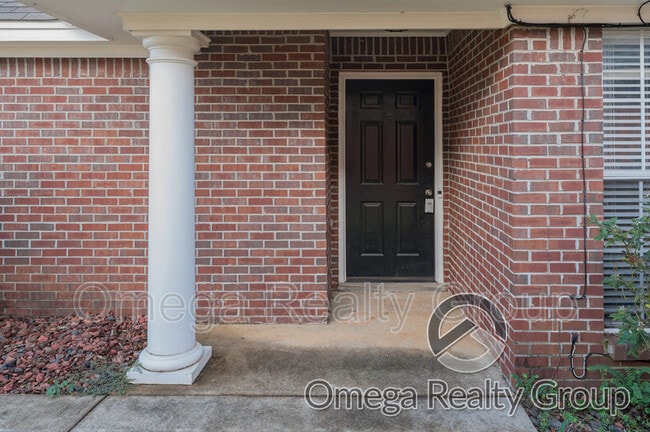 Building Photo - 8713 Will Newton Dr