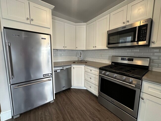 Foto del edificio - 135 Paris St