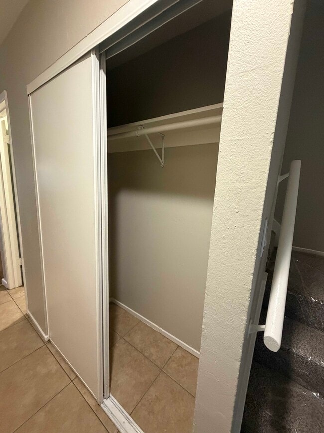 Foto del edificio - 2124 90th Ave