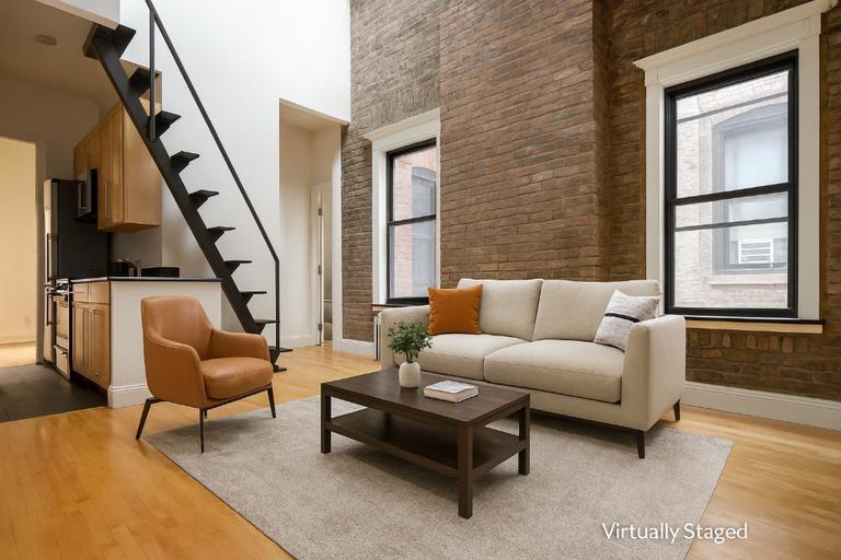 Foto principal - 336 E 18th St