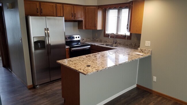 Foto del edificio - 3600 SW Eveningside Dr