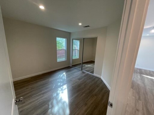 Building Photo - 14040 Bessemer St