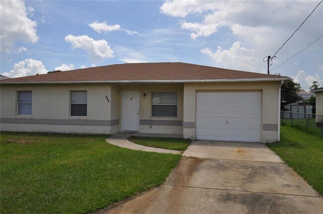 Building Photo - 447 Red Hawk Loop