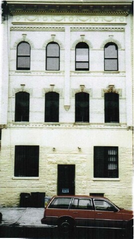 Foto del edificio - 710 Knickerbocker Ave