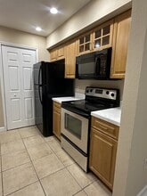 Building Photo - 2642 NW 33rd St Building Photo - 2642 NW 33rd St