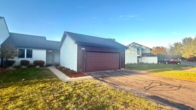 Building Photo - 20 Arthur Dr