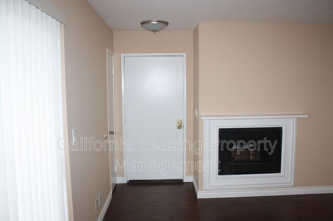 Building Photo - 20331 Rue Crevier