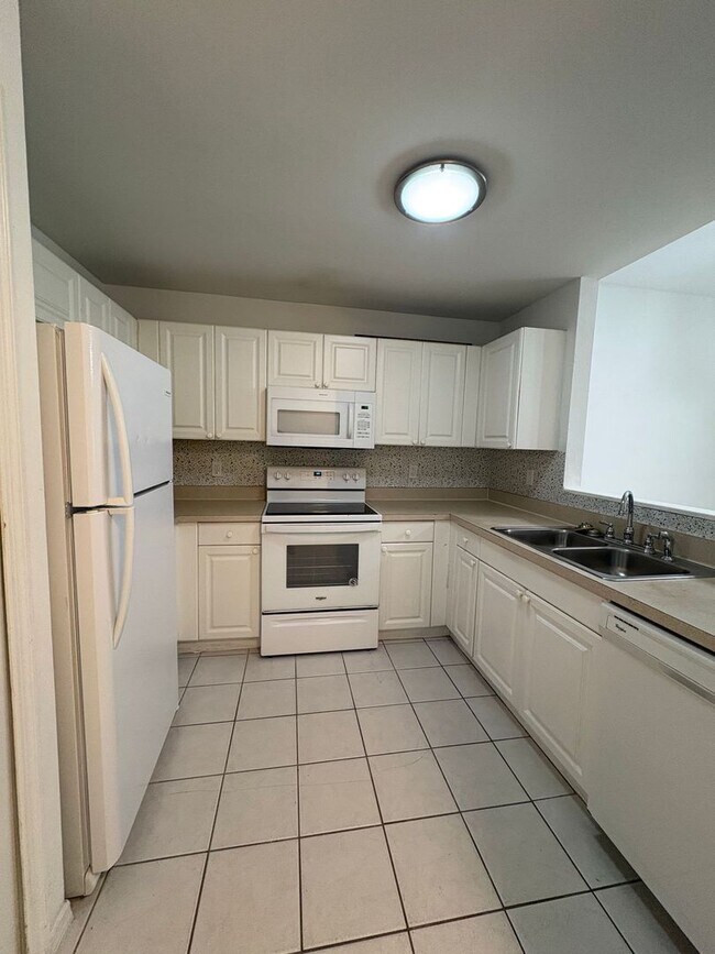 Foto del edificio - 509 SE 6th Pl