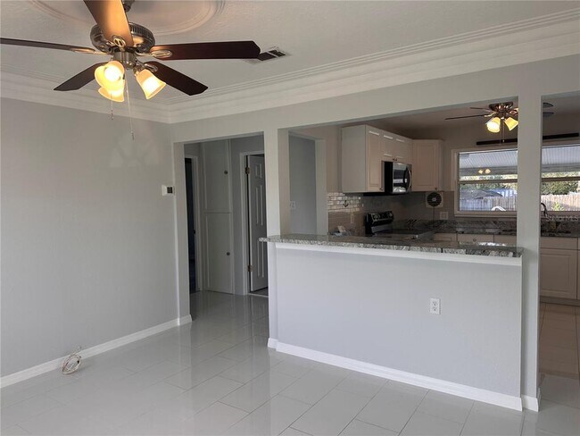 Foto del edificio - 4221 58th Ave N