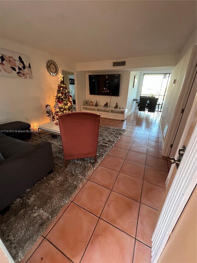 Foto del edificio - 8600 SW 133rd Avenue Rd