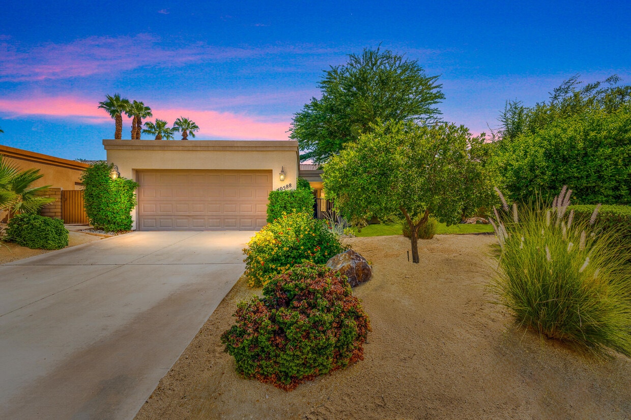 Foto principal - 40588 Clover Ln