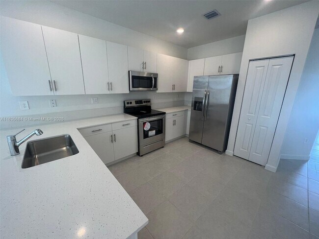 Foto del edificio - 13378 SW 286th St