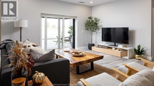 Building Photo - 4785 Walker Rd