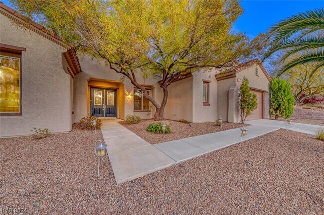Building Photo - 2058 Cambridge Springs Dr