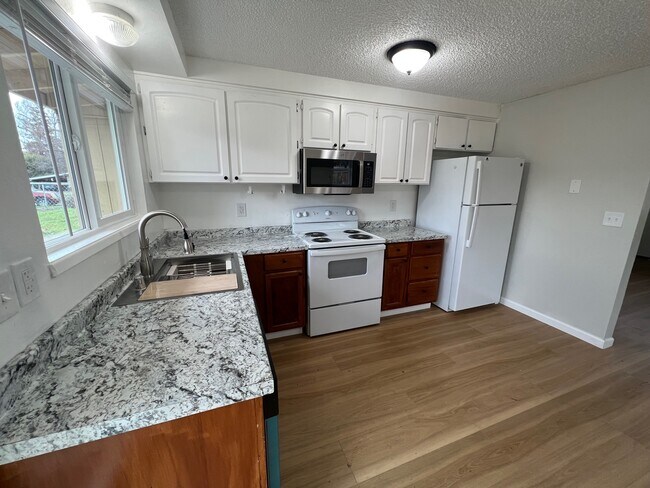 Foto del edificio - 3100 Juanipero Way