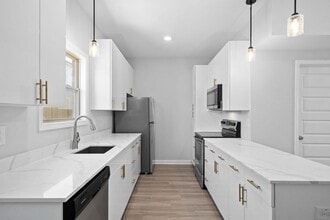 Interior Photo - 360 Luxury Townhomes
