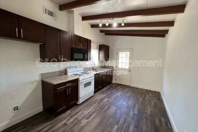 Foto del edificio - 2119 E Griffith Way