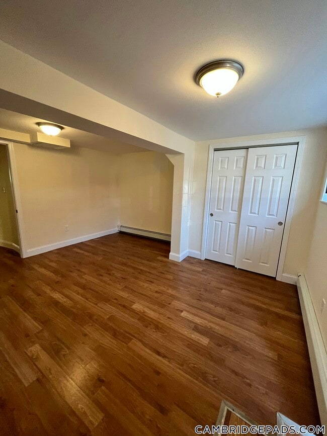 Foto del edificio - 381 Harvard St