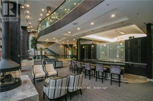 Building Photo - 33-2733 Sheppard Ave W