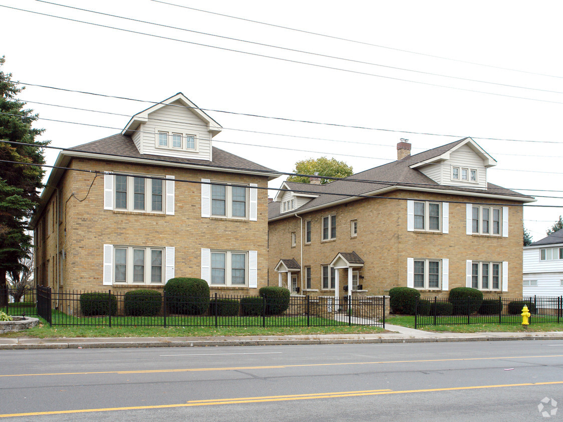 Building Photo - 1330-1340 Portland Ave