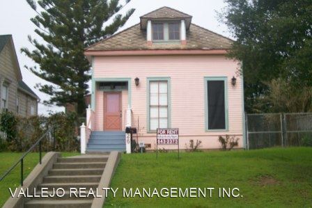 Primary Photo - 2 br, 1.5 bath House - 226 Kentucky