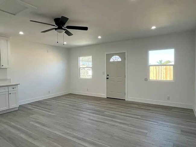 Building Photo - 7363 Ysmael Villegas St