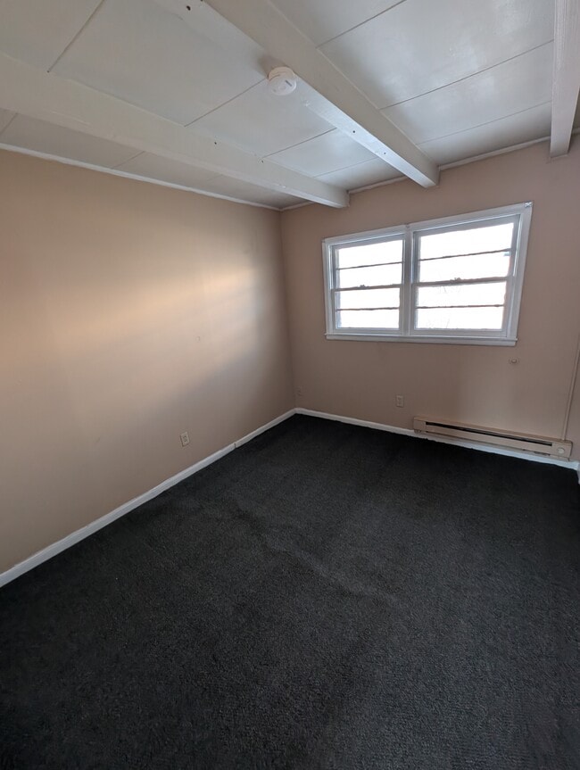 Building Photo - 1703 12th Ave N