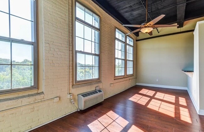 Building Photo - The Lofts at Silk Mill