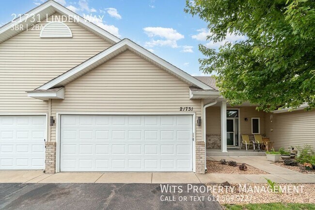 Foto del edificio - 21731 Linden Way